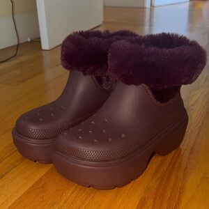 CROCS Plum Faux Fur Platform Clogs